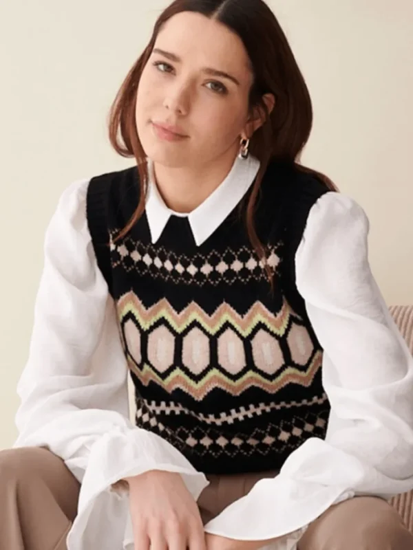 u0026 Isla Knitwear | Gifts Under £250^& Isla Eliana Fairisle Vest In Black Multi IF4C-192
