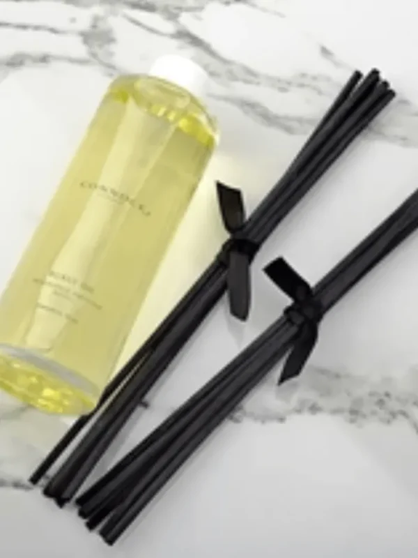 Connock Gifts Under £50 | Beauty^London Kukui Oil Fragrance Diffuser 200ml And Reeds Refill (Pa