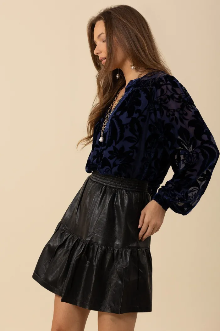 hale_bob_danielle_navy_ve_3.webp Hale Bob Tops | Party Wear^DANIELLE Navy Velvet Burnout Top 48VT264S