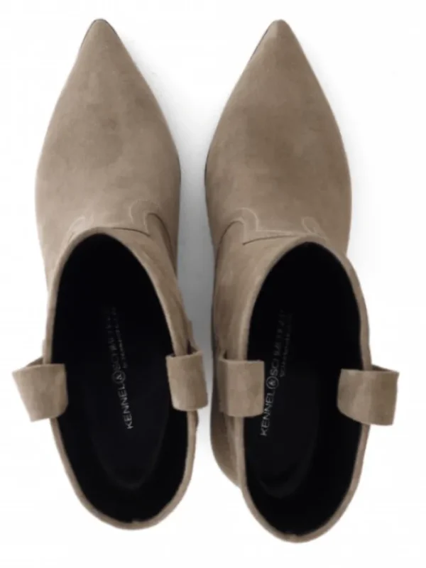 Kennel u0026 Schmenger Footwear | Footwear^Kennel & Schmenger Dallas Ankle Cowboy Boot In Cookie Suede 217-3640-3