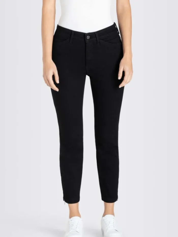 mac_dream_m_summer_chic_c_0.webp Mac Jeans Denim | Gifts Under £250^MAC Dream M Summer Chic Cropped Jeans In Black-Black 5471 0355L D999