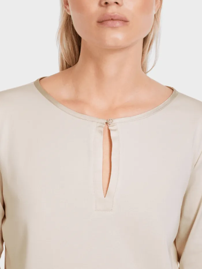 marc_cain_collections_ele_3.webp Marc Cain Collections Tops | Gifts Under £100^Elegant Long Sleeve Top In Soft Blossom VC 48.36