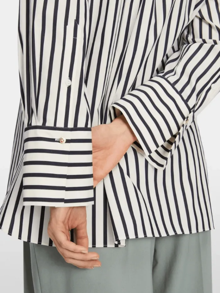 marc_cain_collections_str_5-1.webp Marc Cain Collections Tops | Gifts Under £250^Striped Blouse With Rhinestones XC 51.13 W28 COL