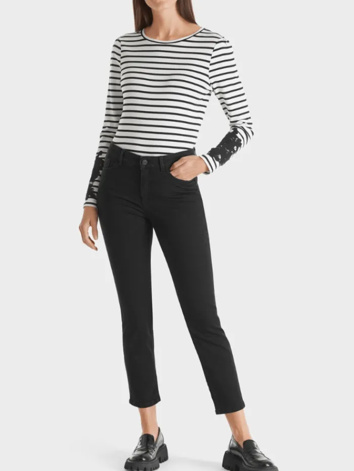 marc_cain_womens_silea_qu_1-1.webp Marc Cain Pants Denim | Gifts Under £250^Marc Cain Women's SILEA "Rethink Together" Jeans In Black +P 82.01 D70