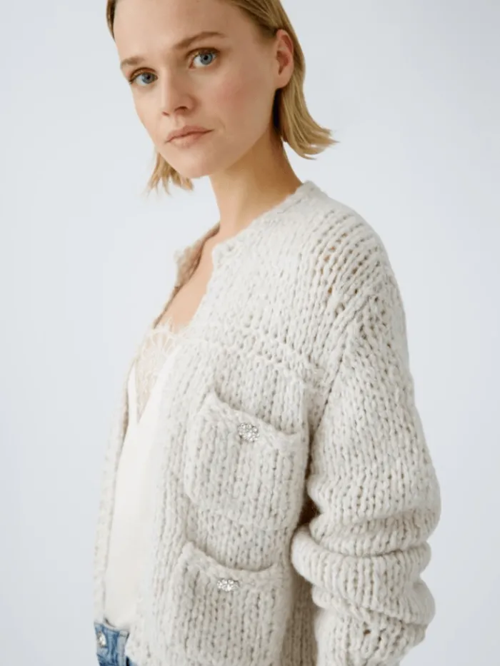 oui_womens_chunky_knit_ca_2.webp Oui Knitwear | Gifts Under £250^Women's Chunky Knit Cardigan In Light Beige Melange 90614 Col 7065