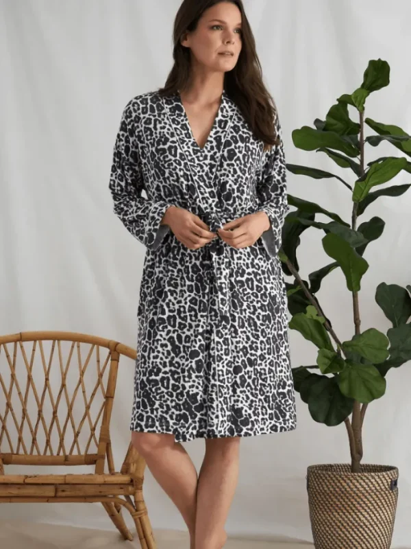 Pretty You London Gifts Under £50^Pretty You T London Luxe Leopard Kimono